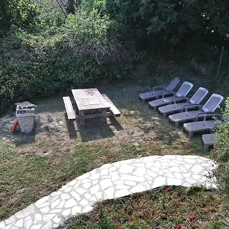 Сasa de vacaciones En Cévennes Avec Piscine Intérieure Chauffée