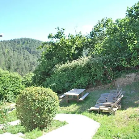 En Cévennes Avec Piscine Intérieure Chauffée Сasa de vacaciones Ponteils-et-Bresis