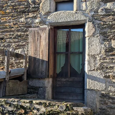 Holiday home En Cevennes Avec Piscine Interieure Chauffee *